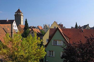 《围攻》12月登陆主机平台 好评如潮沙盒建造